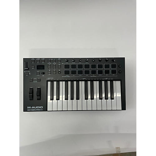 M-Audio Oxygen Pro 25 MIDI Controller