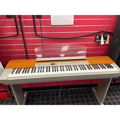 Yamaha P-120 Digital Piano