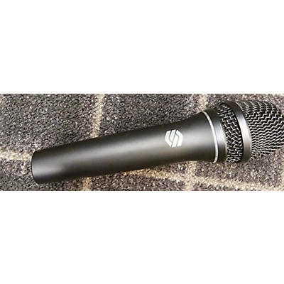 Sterling Audio P30 Dynamic Microphone