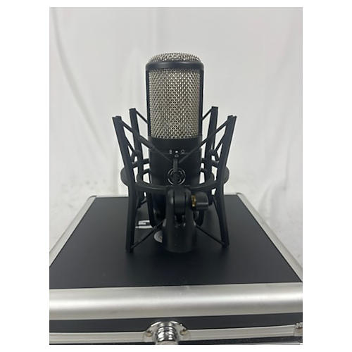 AKG P420 Project Studio Condenser Microphone