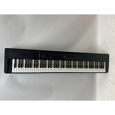 Yamaha P90 Digital Piano