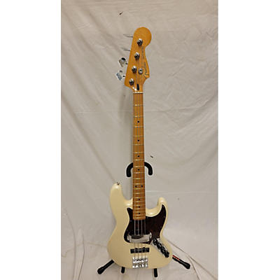 Fender PLAYER PLUS JAZZ BASS Electric Bass Guitar