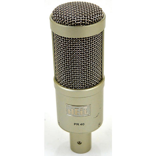 PR 40 Dynamic Microphone