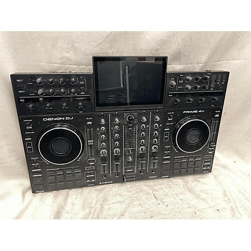 Denon DJ PRIME 4 + DJ Controller