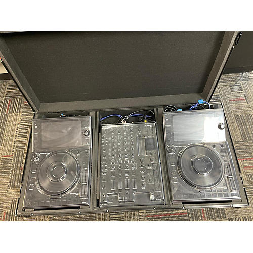 Denon DJ PRIME PACKAGE X1850 2-SC600'S AND CASE DJ Package