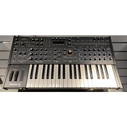 Sequential PRO 3 Synthesizer
