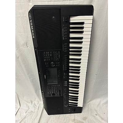 Yamaha PSR-SX700 Arranger Keyboard