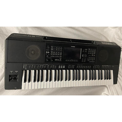 Yamaha PSR SX900 Arranger Keyboard