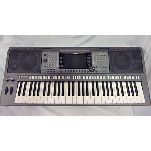 Yamaha PSRS770 Arranger Keyboard