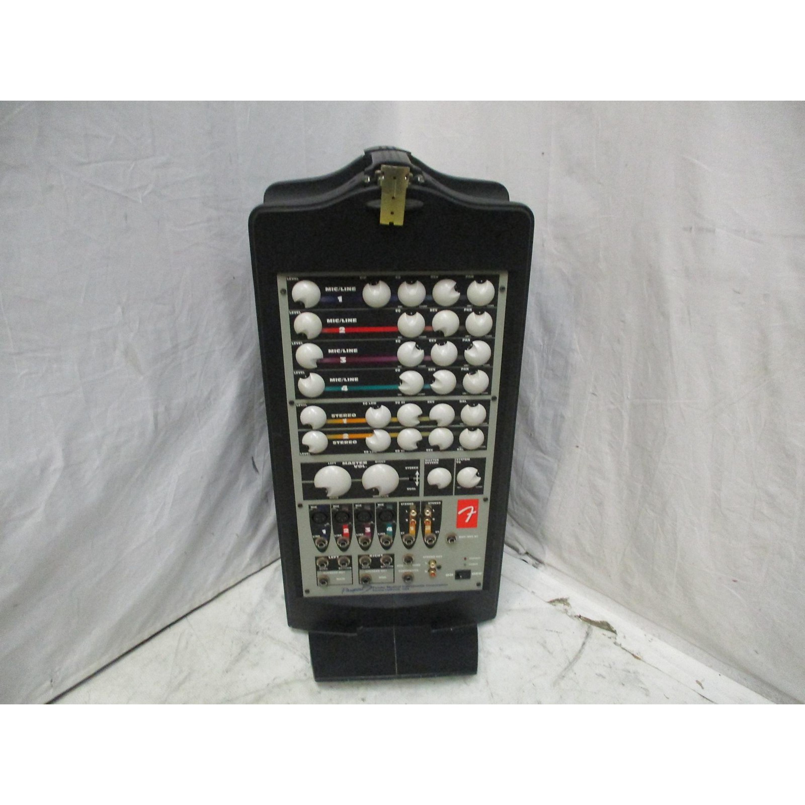 Used Fender Passport Powered Mixer Powered Mixer Musician's Friend