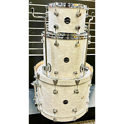 DW Performance Series Drum Kit