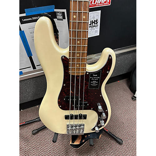 Fender Player Plus Active Precision Bass Electric Bass Guitar Alpine White