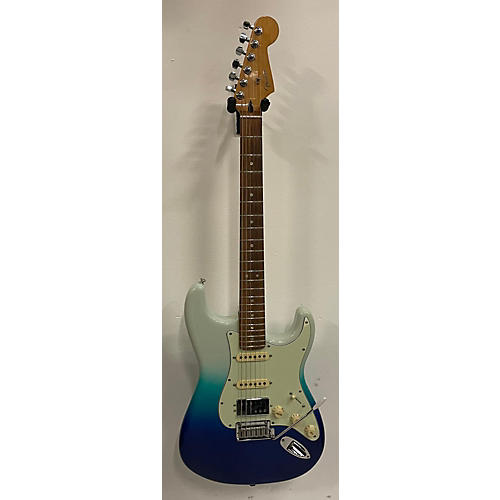 Fender Player Plus Stratocaster HSS Solid Body Electric Guitar WHITE BLUE GRADIENT