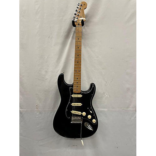 Fender Player Plus Stratocaster Solid Body Electric Guitar Black