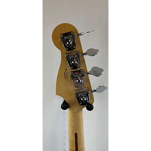 Fender Player Precision Bass Electric Bass Guitar Cream
