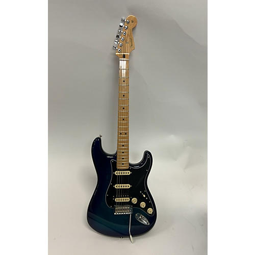 Fender Player Stratocaster HSS Plus Top Solid Body Electric Guitar Blue Burst