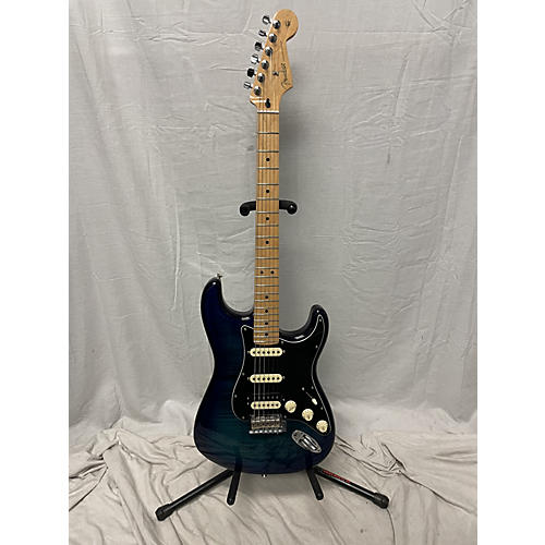 Fender Player Stratocaster HSS Plus Top Solid Body Electric Guitar Trans Blue