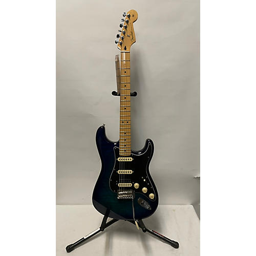 Fender Player Stratocaster HSS Solid Body Electric Guitar Blue Burst
