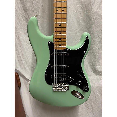 Fender Player Stratocaster HSS Solid Body Electric Guitar Seafoam Green