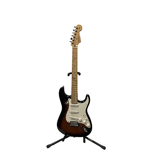 Fender Player Stratocaster Solid Body Electric Guitar 2 Color Sunburst