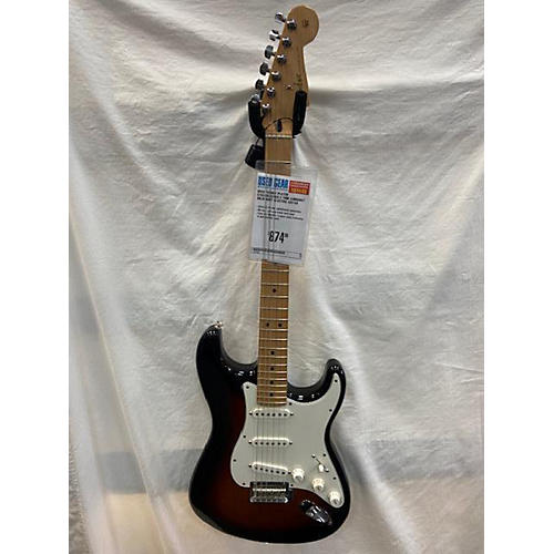Fender Player Stratocaster Solid Body Electric Guitar 3 Tone Sunburst