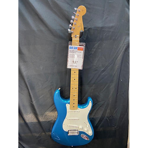 Fender Player Stratocaster Solid Body Electric Guitar Blue
