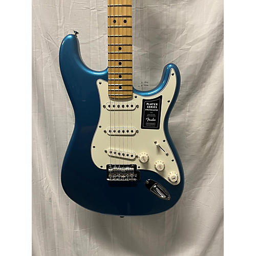 Fender Player Stratocaster Solid Body Electric Guitar BLUE METALLIC