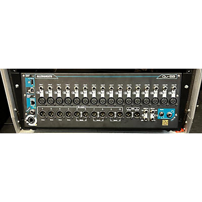 Allen & Heath QUSB32 Powered Mixer