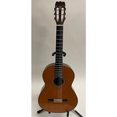 Jose Ramirez R2 Nylon String Acoustic Guitar Natural