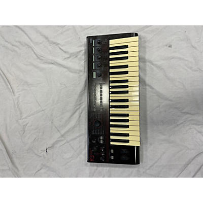 KORG R3 37 Key Synthesizer