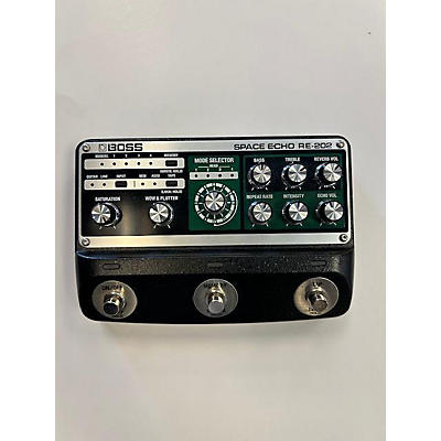 BOSS RE20 Space Echo Effect Pedal