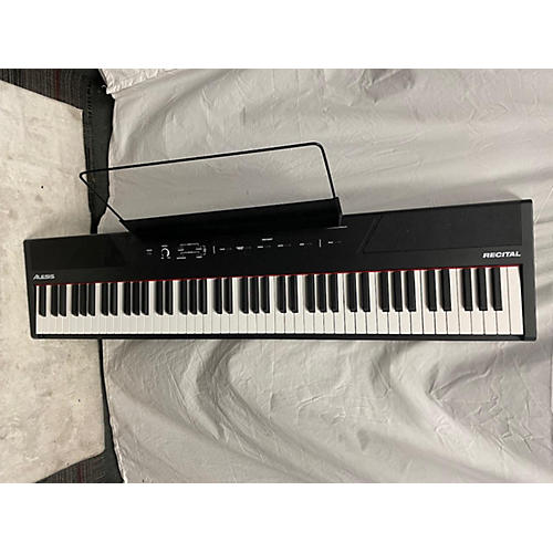 Alesis RECITAL Stage Piano