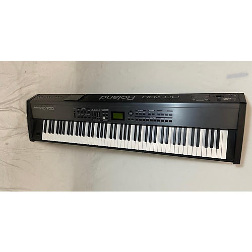 Roland Rd700 Keyboard Workstation