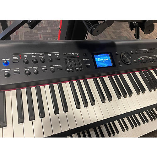 Roland Rd800 Arranger Keyboard
