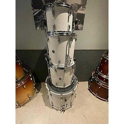 Gretsch Drums Renown Drum Kit