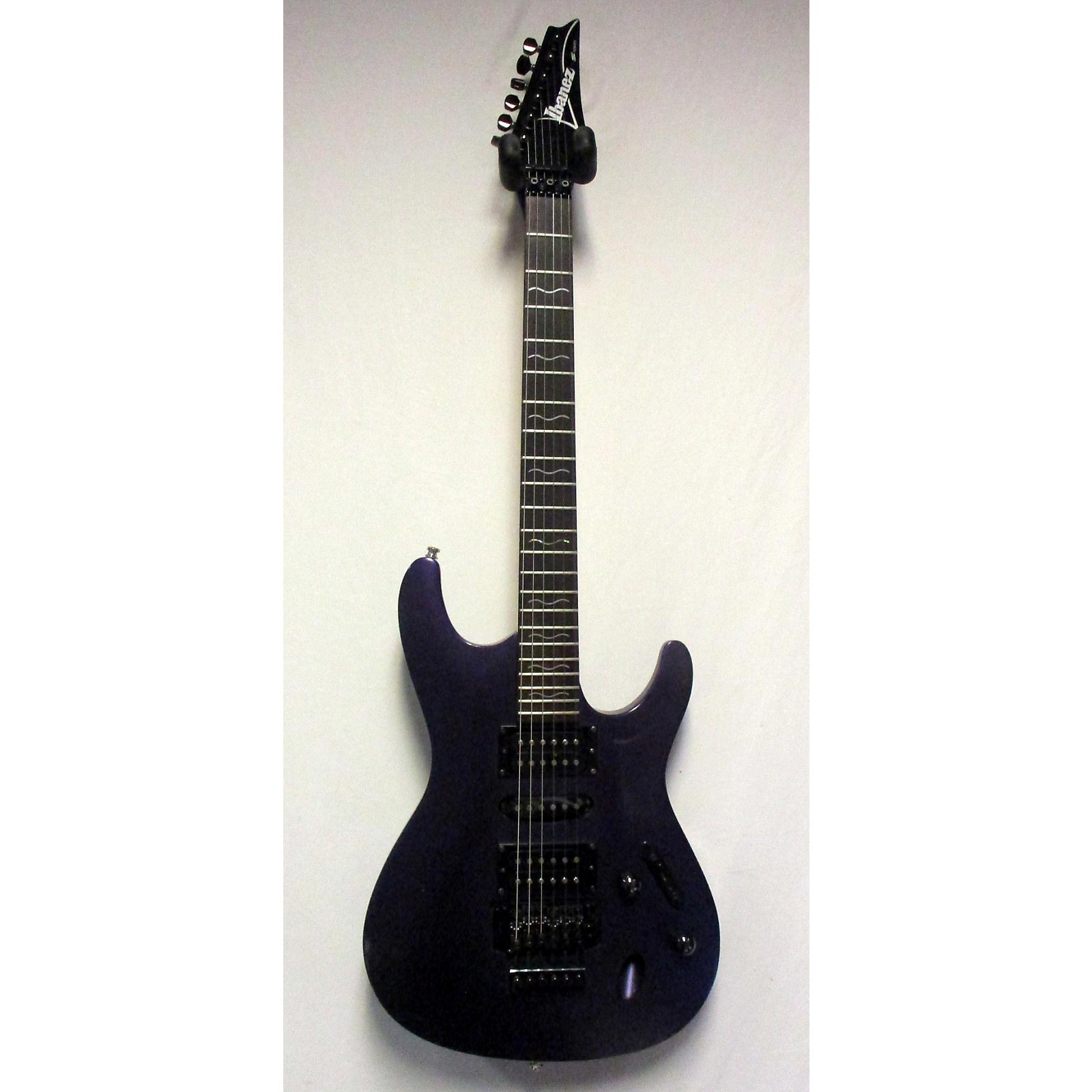 Used Ibanez S370 Solid Body Electric Guitar Purple | Musician's Friend