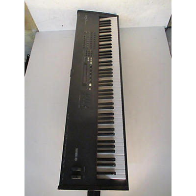 Yamaha S80 Portable Keyboard