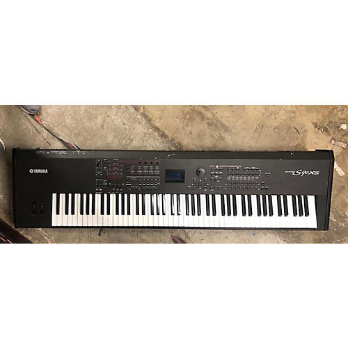 S90XS 88 Key Synthesizer