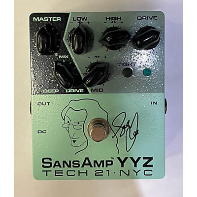 Tech 21 SANSAMP YYZ Bass Effect Pedal