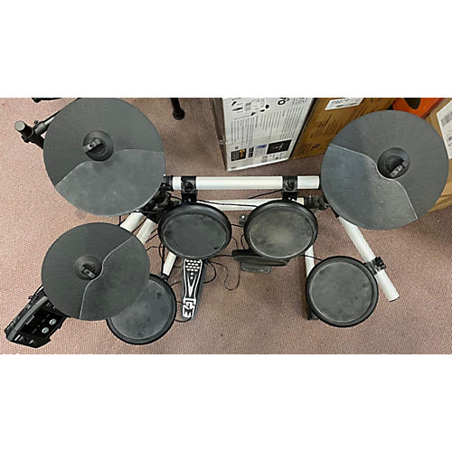 Simmons SD5X Electric Drum Set