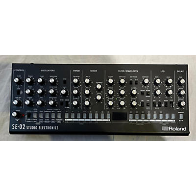 Roland SE02 Analog Synth Synthesizer
