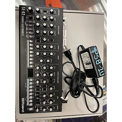 Roland SE02 Synthesizer