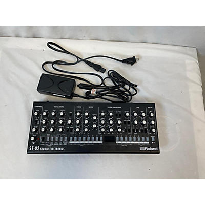 Roland SE02 Synthesizer