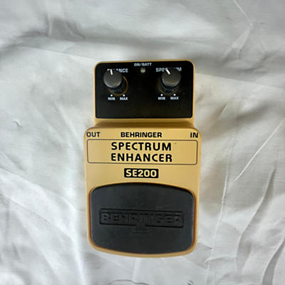 Behringer SE200 Spectrum Enhancer Bass Effect Pedal