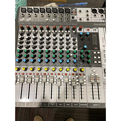 Soundcraft SIGNATURE 12 MTK Powered Mixer