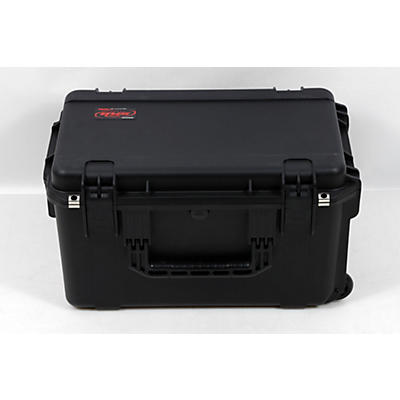 SKB SKB 3i-2213-12BC 22x13x12 iSeries Injection Molded Waterproof Case With Cubed Foam
