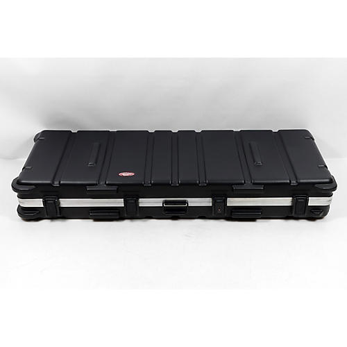 SKB SKB-5820W 88-Key Keyboard Case With Wheels Condition 3 - Scratch and Dent  197881368197