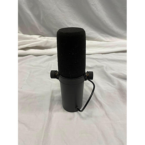 8 Lowest Priced Shure SM7B Vocal Microphone For Rent