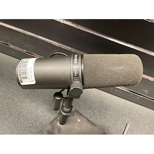 Shure SM7B Dynamic Microphone