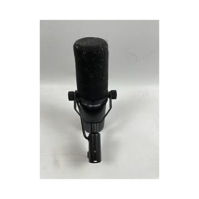 Shure SM7B Dynamic Microphone